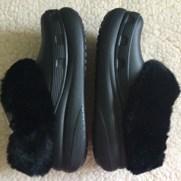 CROCS Furever Crush Classic fur lined Clog ( NEW w/Tags & Bag ) - Picture 11 of 13